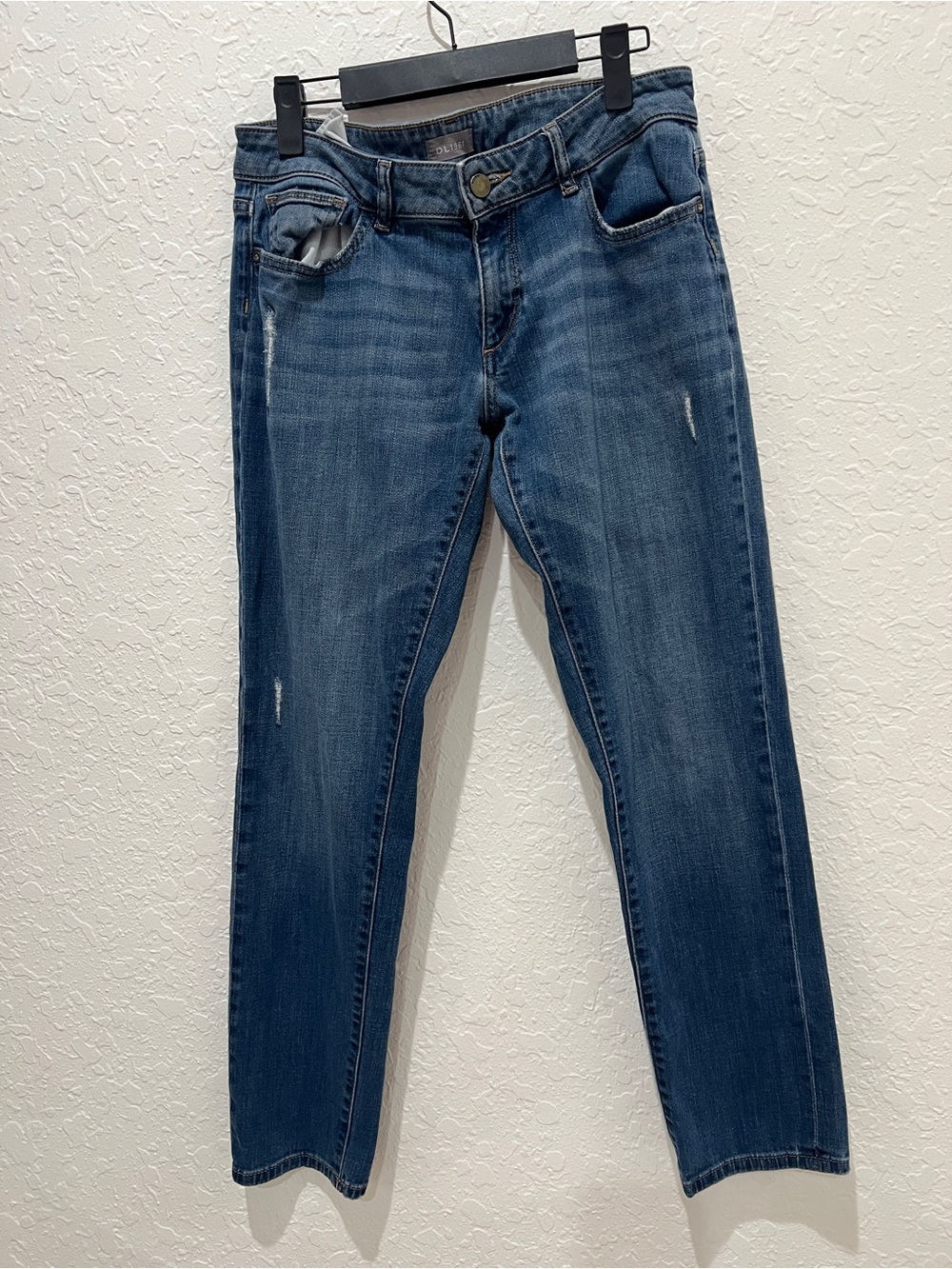 DL1961 Riley Boyfriend Slim Distressed Jeans - Size 27